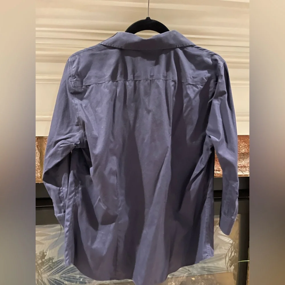 Lands’End button down - Picture 2 of 4